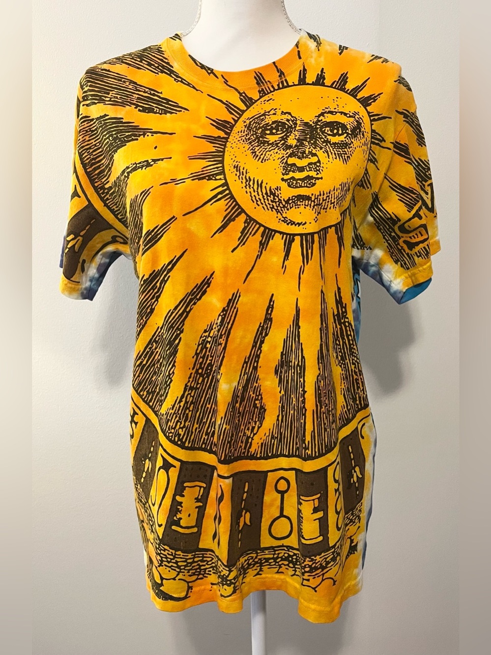 Liquid Blue Retro Y2K Celestial Sun and Moon All Over Graphic Tee Shirt. Size M